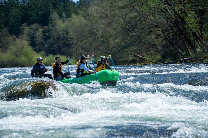 oakridge-whitewater-rafting-adventure-upper-middle-fork-willamette