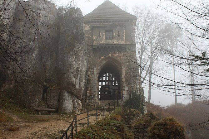 ojcow-national-park-and-pieskowa-skala-castle