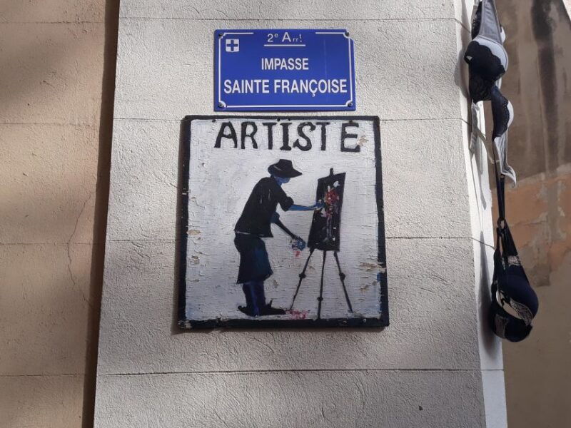 old-marseille-district-tour-and-treasure-hunt