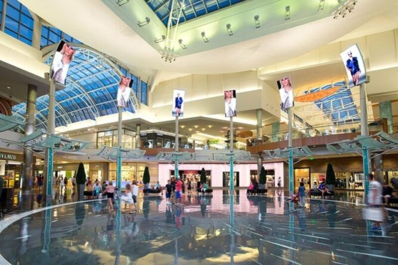 orlando-personal-stylist-experience-at-the-mall-at-millenia