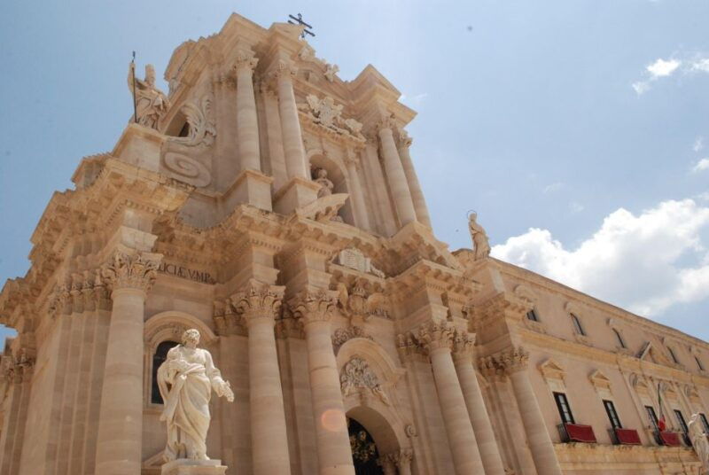 ortigia-guided-night-tour-syracuse