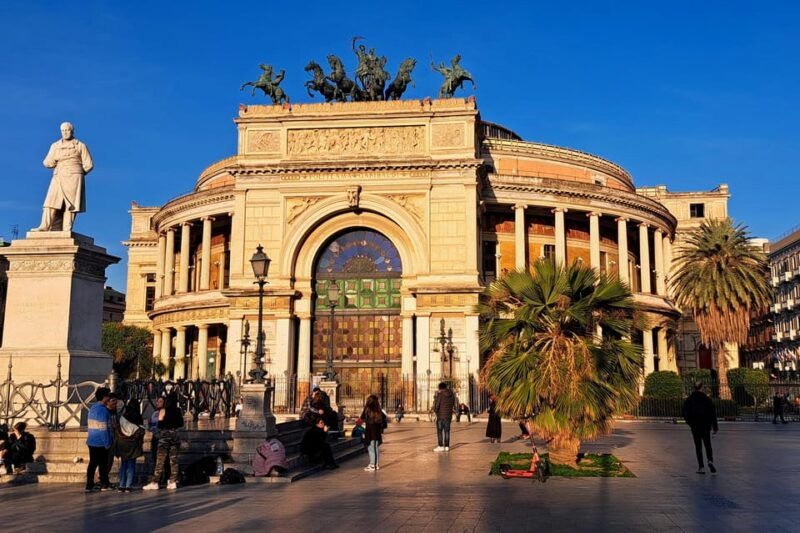 palermo-a-tour-among-unique-monuments-and-colorful-markets