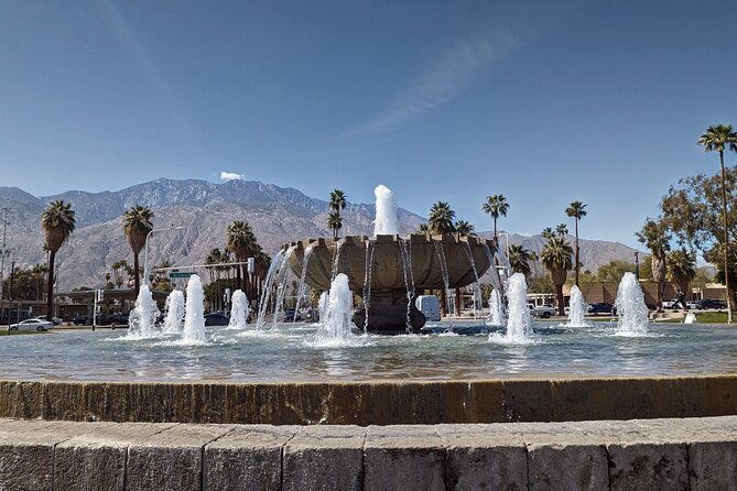 palm-springs-scavenger-hunt-walking-activity-and-game