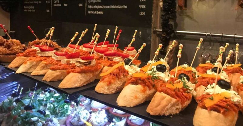 palma-old-town-sunset-tour-and-food-tastings