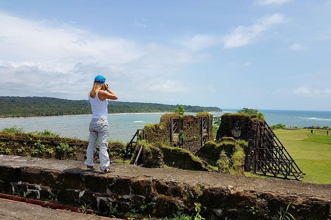 panama-canal-through-the-chagres-river