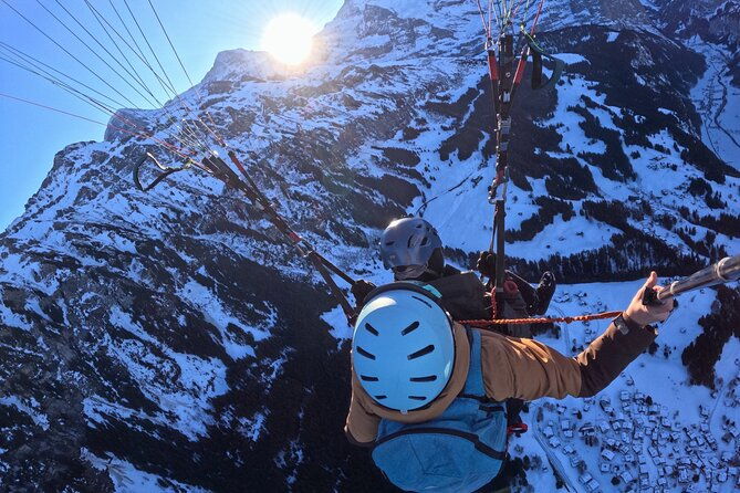 panorama-paragliding-male