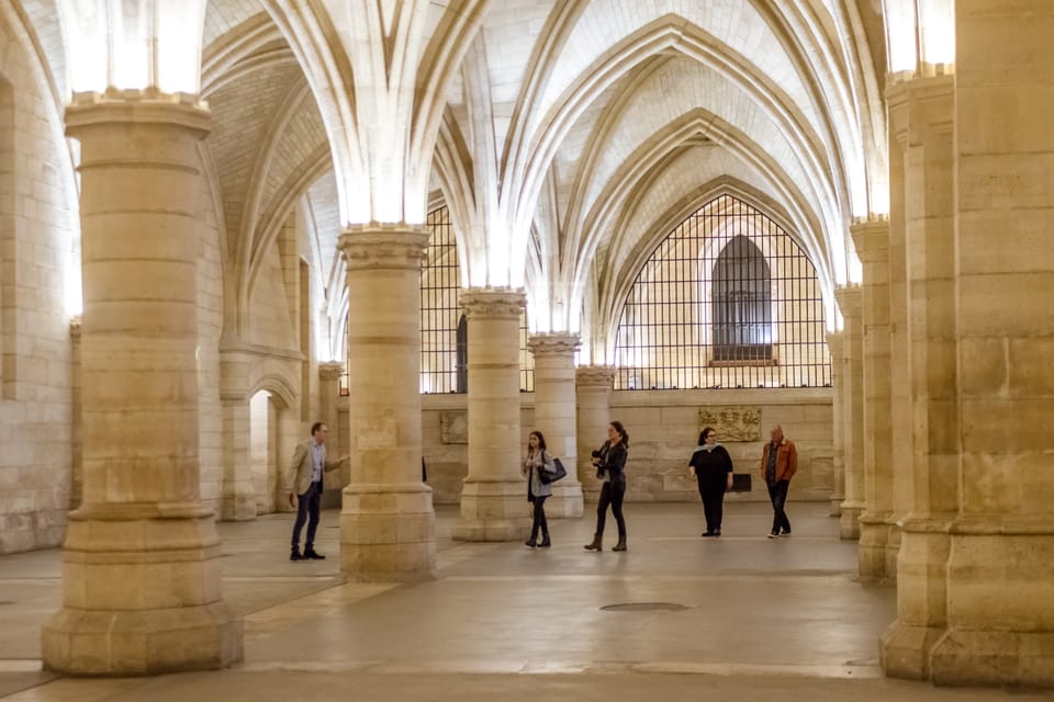 paris-sainte-chapelle-and-conciergerie-combined-tickets