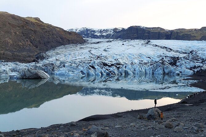 personalized-glacier-hike-on-solheimajokull