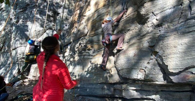 pilot-mountain-nc-go-rock-climbing-with-an-amga-guide