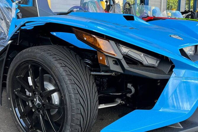 polaris-sling-shot-rental-sl-w-tech-package-metalic-blue