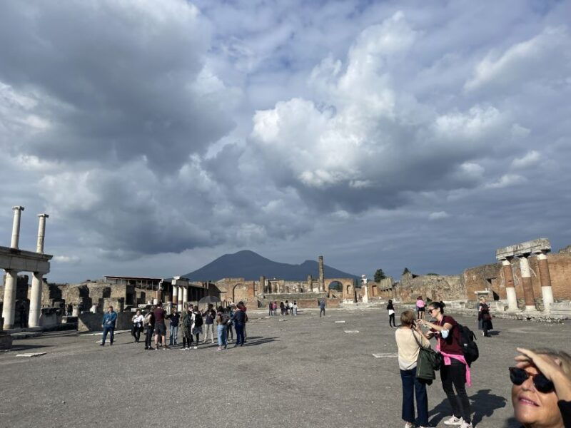 pompeii-highlights-guided-walking-tour