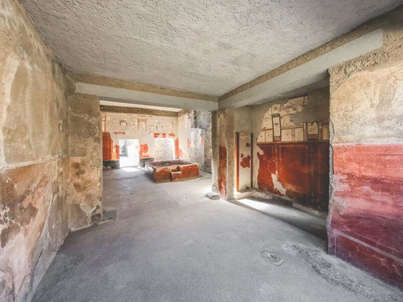 pompeii-ruins-tour-and-mount-vesuvius-horseback-ride