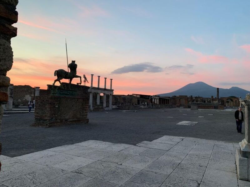 pompeii-small-group-maximum-8-people