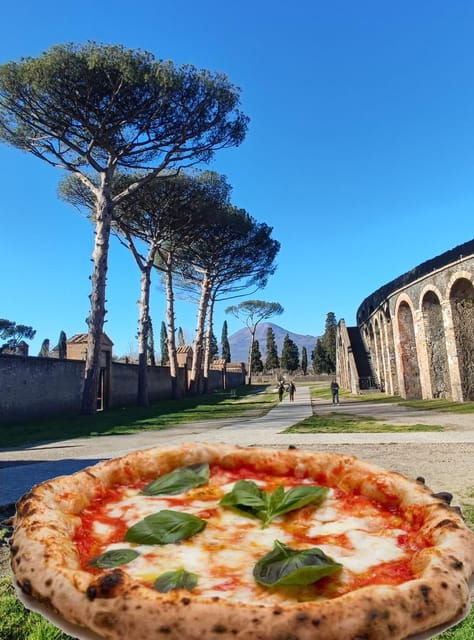 pompeii-tour-with-archaeological-expert-and-lunch