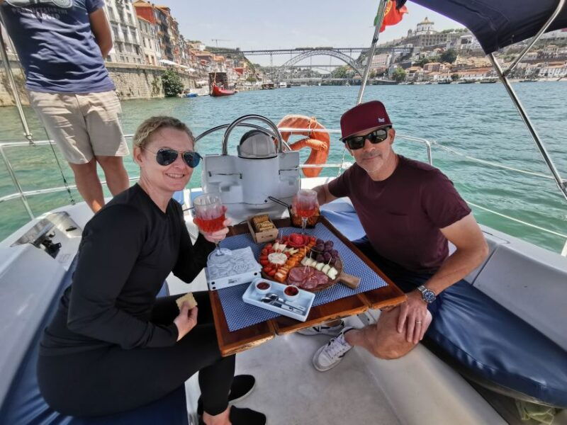 porto-private-sailboat-trip-with-wine-tasting-charcuterie
