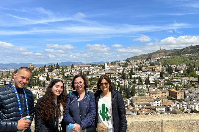 premium-2-hour-alhambra-and-generalife-tour-tickets