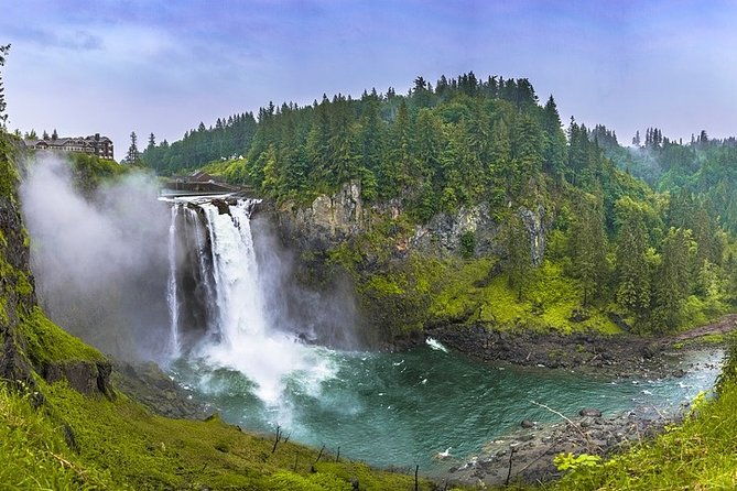 private-5-hour-city-tour-of-seattle-and-snoqualmie-falls-with-driver-only