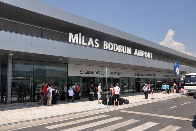 private-arrival-transfer-bodrum-airport-to-central-bodrum-or-bodrum-peninsula-hotels