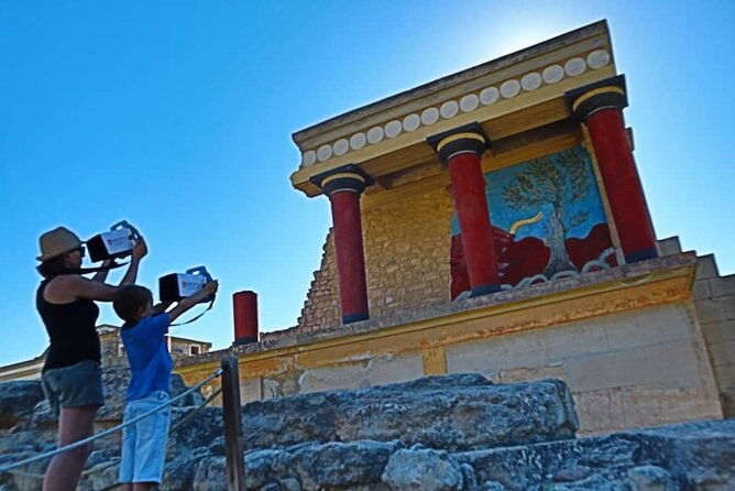private-audio-and-virtual-tour-in-knossos