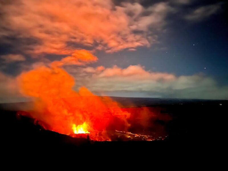 private-big-island-tourcoffee-beachesvolcanos-waterfall