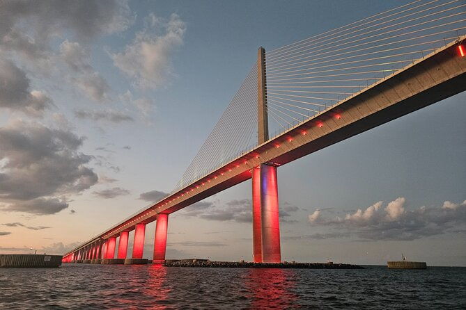 private-boat-tour-for-sunset-cruise-and-sunset-bridge-tour