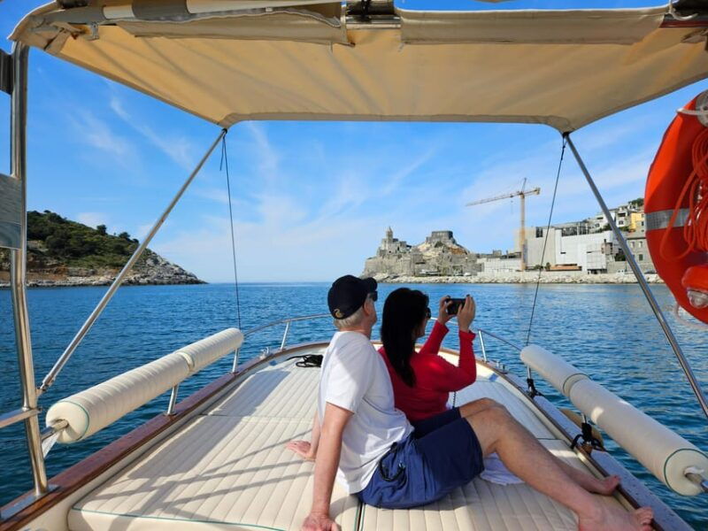 private-boat-tour-from-la-spezia-to-5-terre-with-drinks-snacks-swimming
