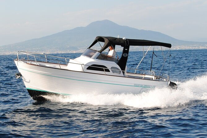private-boat-tour-of-positano-and-amalfi-from-positano