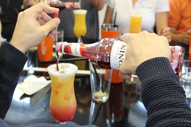 private-cocktail-workshop-with-professional-bartender-in-trier
