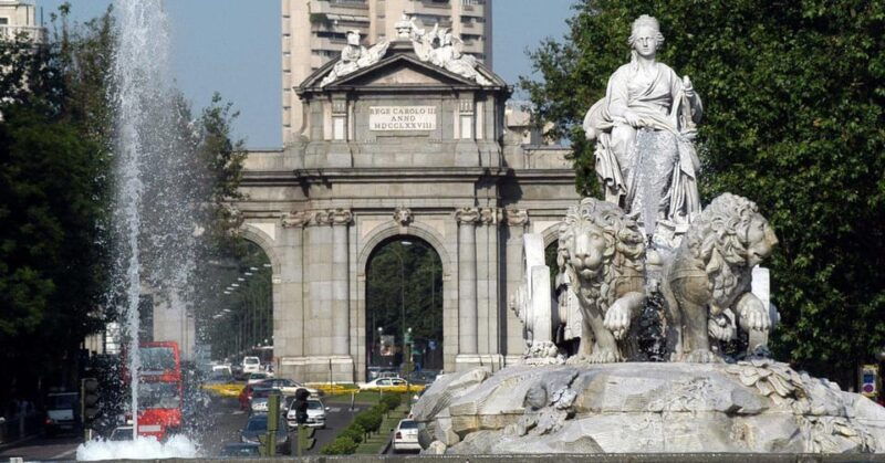 private-full-day-tour-of-madrid-most-important-monuments