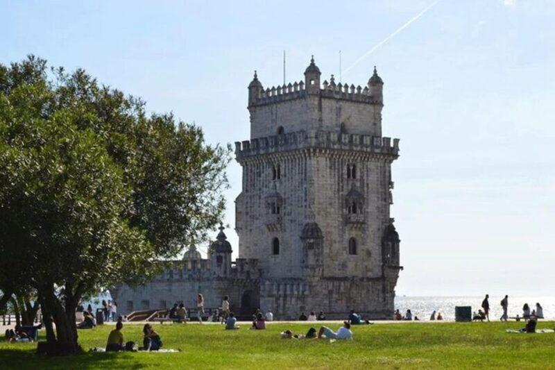 private-full-day-tour-to-lisboa-2