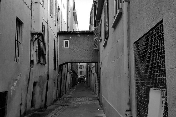 private-guided-tour-aix-en-provence-the-streets-are-told