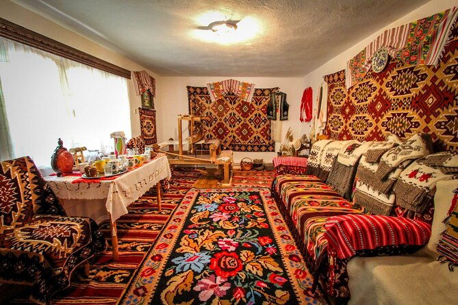 private-guided-tour-of-a-carpathian-mountain-village