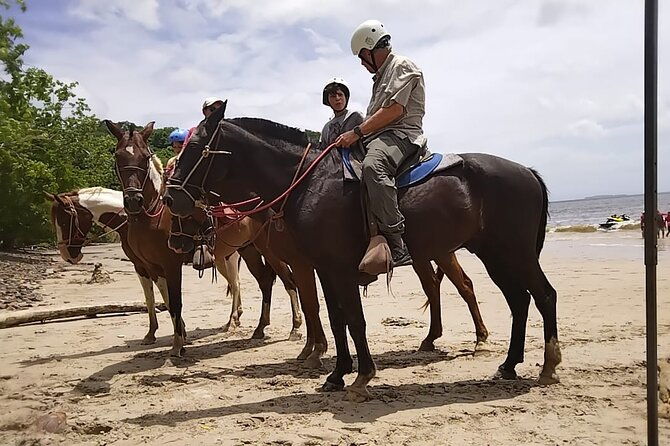 private-horseback-tour-in-playa-conchal