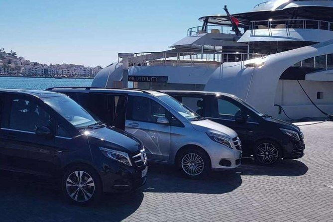 private-minibus-transfers-in-ibiza
