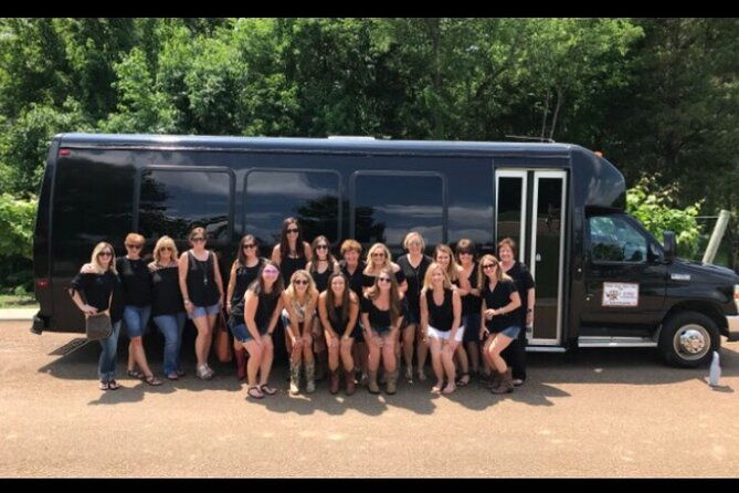 private-nashville-luxury-party-bus-tour-4-6-or-8-hours