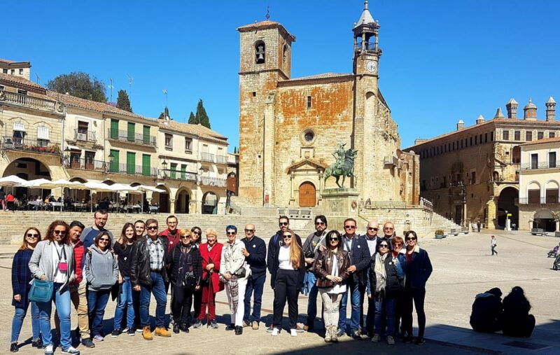 private-or-group-guided-visit-in-trujillo