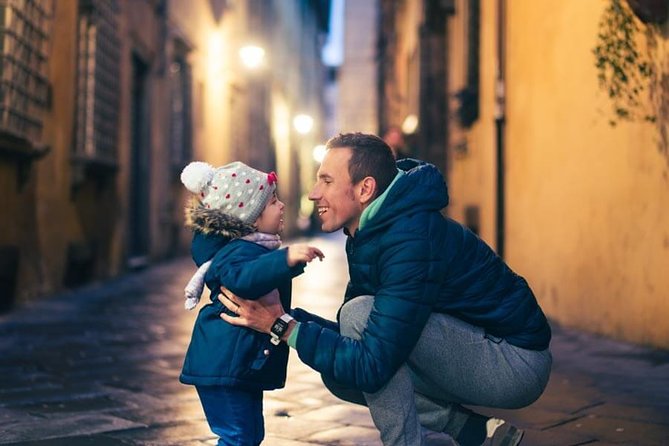 private-photo-session-with-a-local-photographer-in-lucca