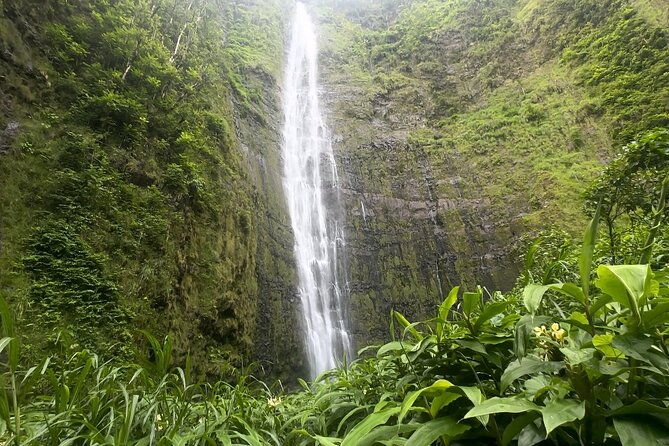private-pipiwai-trail-maui-open-air-jeep-tour