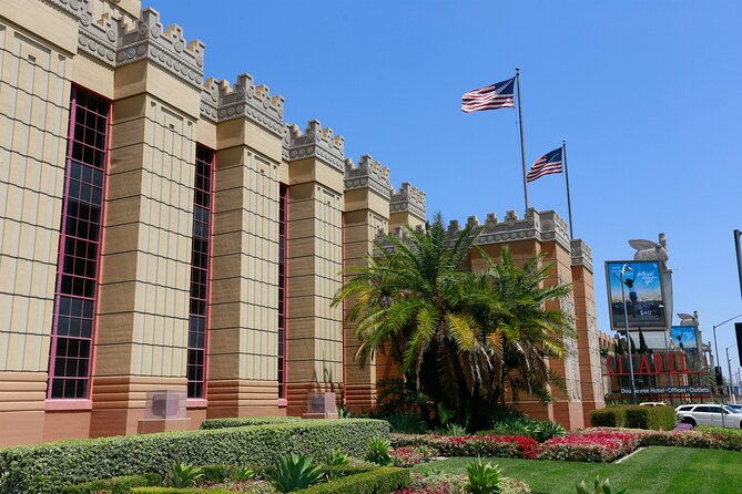 private-shopping-tour-from-los-angeles-hotels-to-citadel-outlets