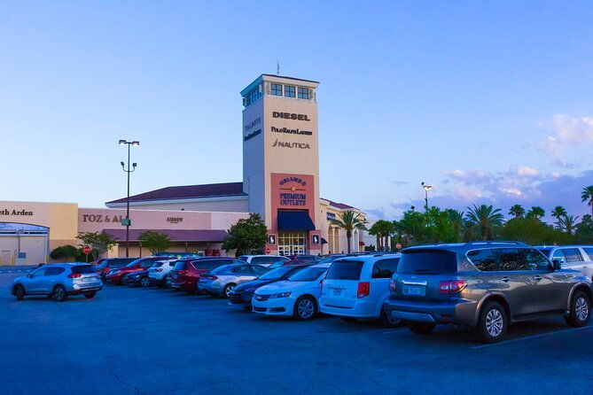 private-shopping-tour-from-orlando-hotels-to-orlando-outlets