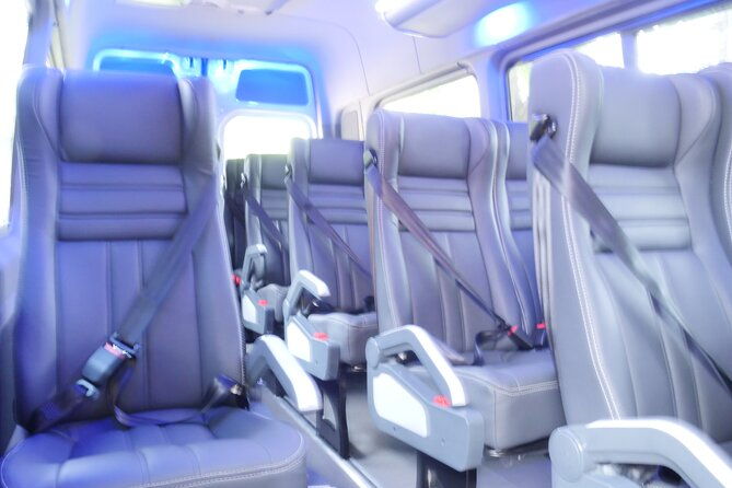 private-shuttle-transfer-from-liberia-airport-to-planet-hollywood-beach-resort