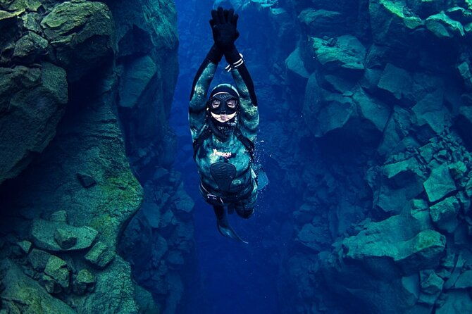 private-silfra-snorkel-tour