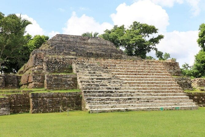 private-tour-altun-ha-cave-tubing-and-baboon-sanctuary-from-belize-city