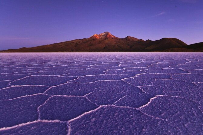 private-tour-in-uyuni-salt-flats-with-wine-tasting