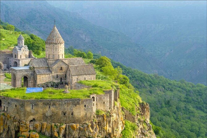 private-tour-jermuk-waterfall-tatev-monastery-and-tatev-ropeway