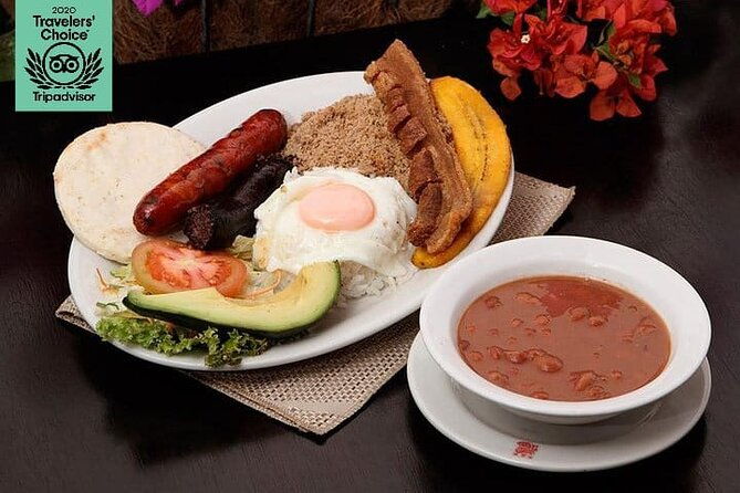 private-tour-las-palmas-culinary-adventure-from-medellin