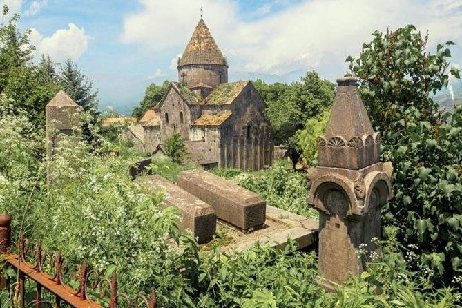 private-tour-to-haghpat-sanahin-kobayr-dsegh