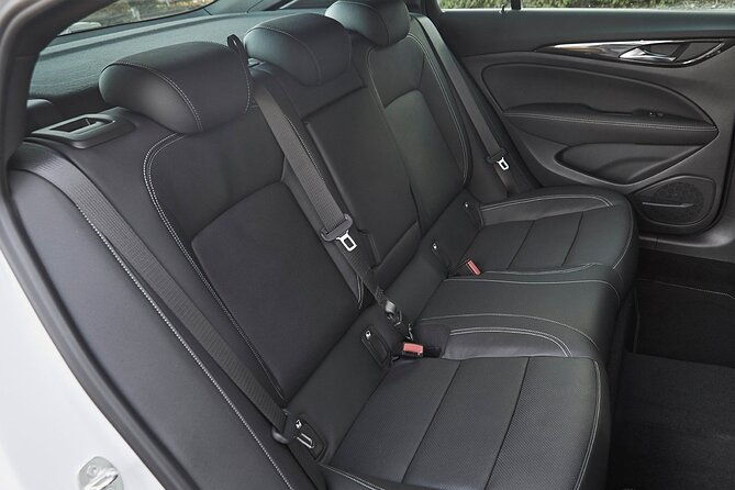 private-transfer-budapest-airport-bud-to-budapest-by-car-or-van