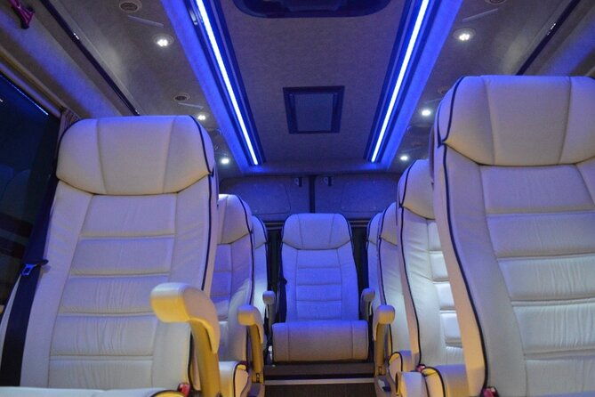 private-transfer-from-airport-to-santorini-hotels