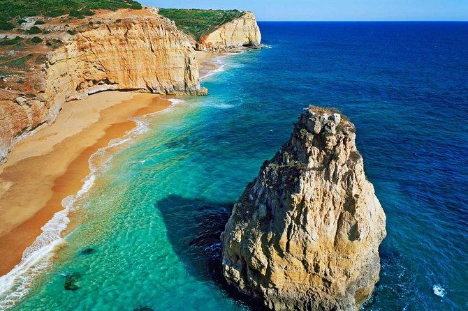 private-transfer-from-angra-do-heroismo-to-terceira-lajes-ter-airport
